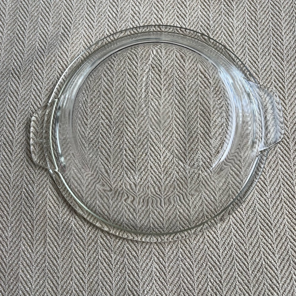 Vintage Pyrex Raised Handled Lid 682-C